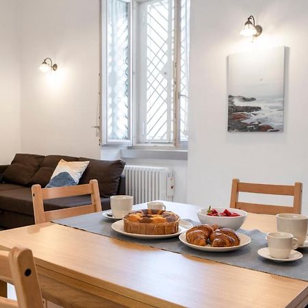 La Casa Di Gio - Stazione & Policlinico Apartment Бари Экстерьер фото