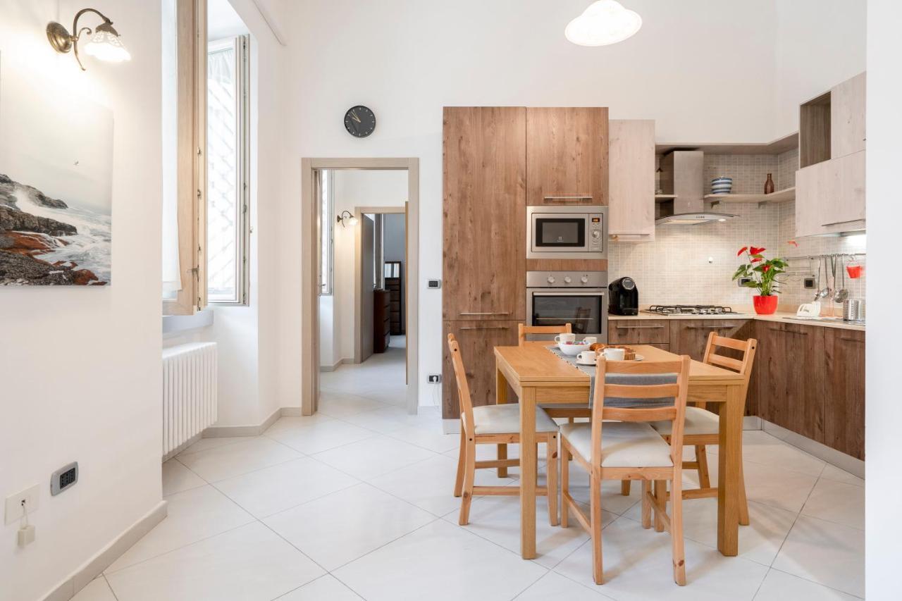 La Casa Di Gio - Stazione & Policlinico Apartment Бари Экстерьер фото