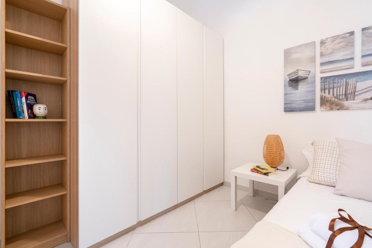 La Casa Di Gio - Stazione & Policlinico Apartment Бари Экстерьер фото