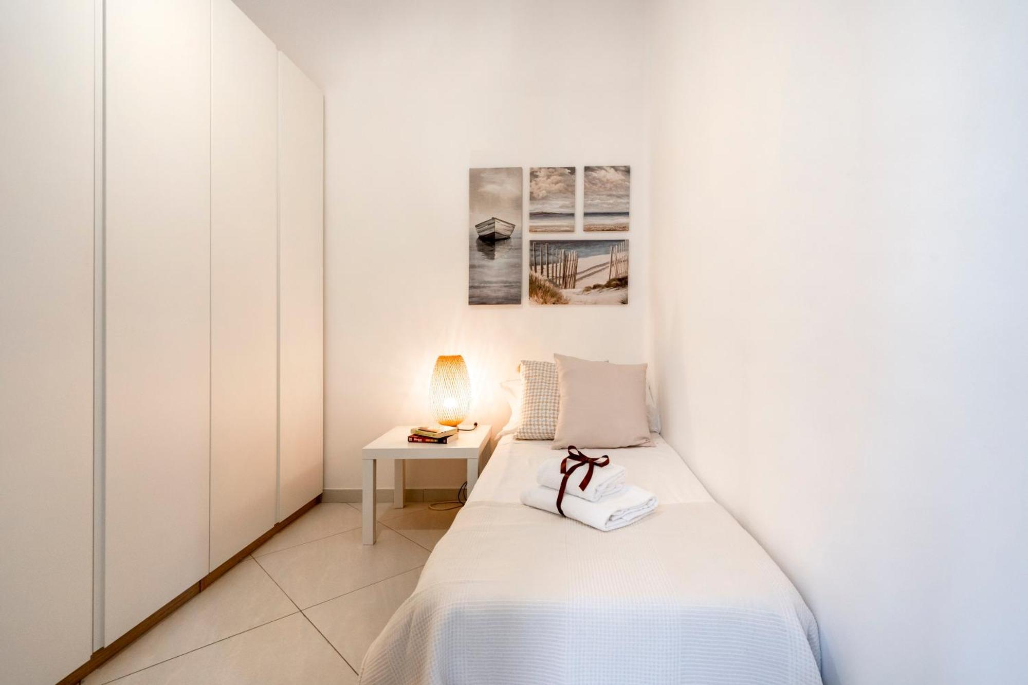 La Casa Di Gio - Stazione & Policlinico Apartment Бари Экстерьер фото